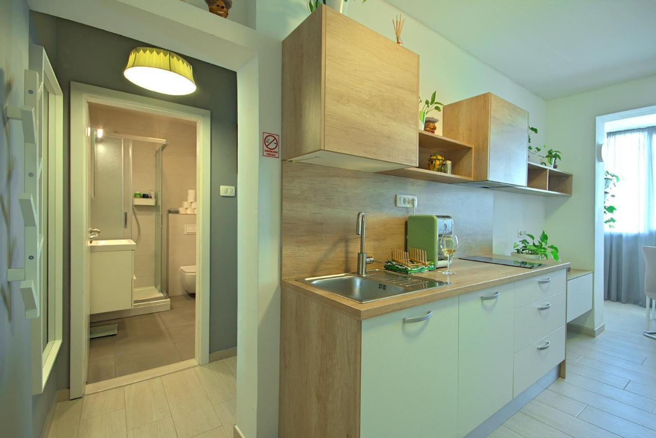 App Enterprise Umag Apartment Exterior photo