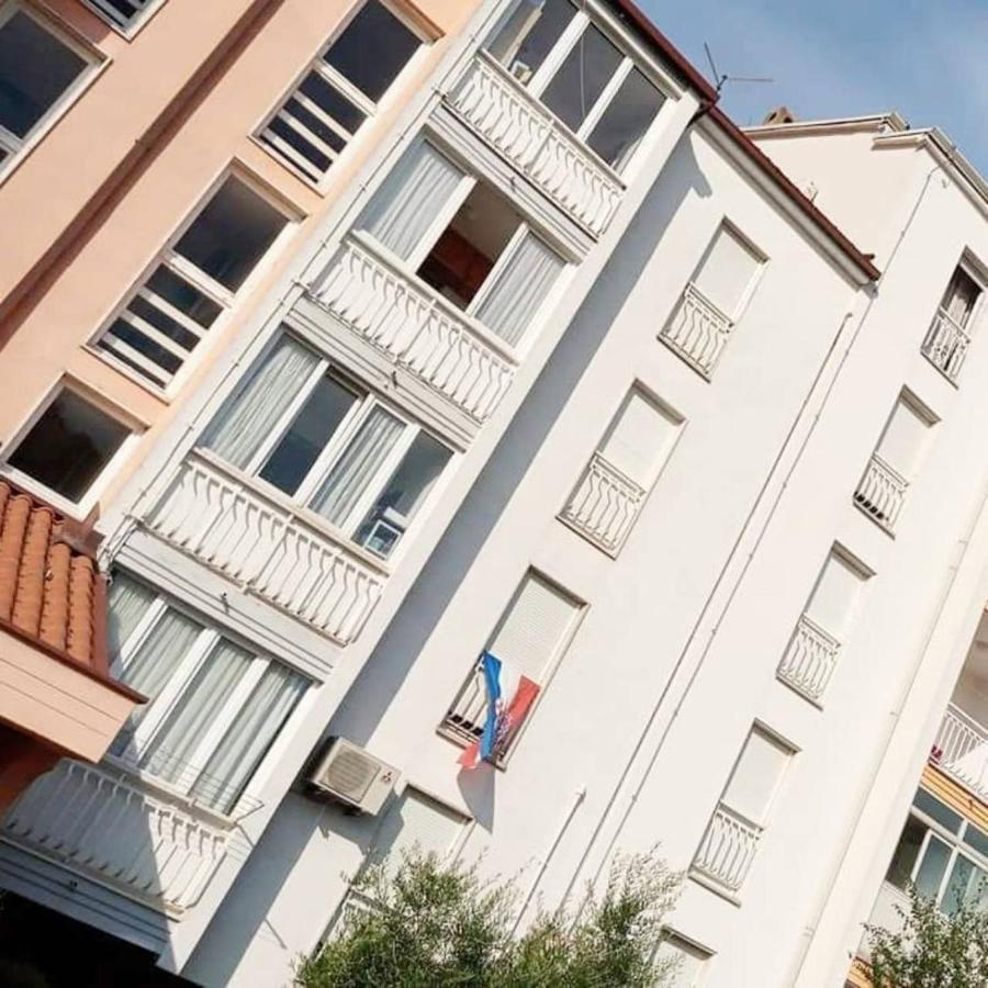 App Enterprise Umag Apartment Exterior photo